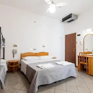 https://hotel-rosalba-san-mauro-mare.emilia-romagnahotels.net